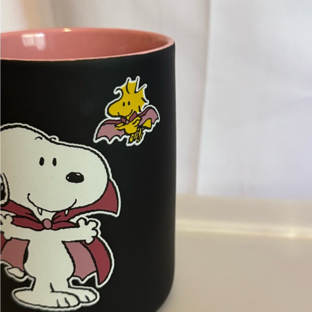 Peanuts Snoopy Halloween mug - Picture 2 of 4